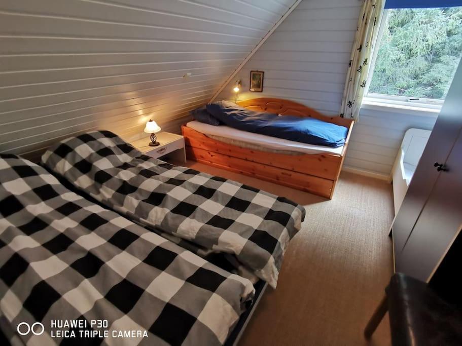 Topfloor Apartment Separate Entranc Nice View Stord Fitjar Eksteriør billede